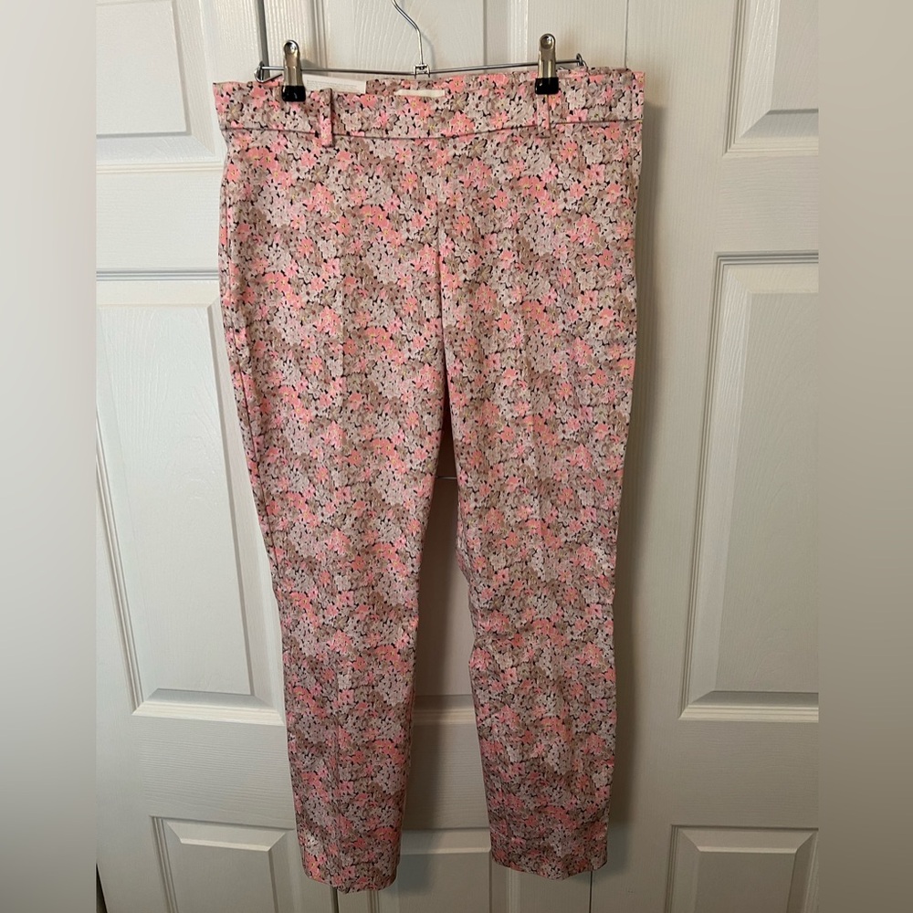 NWT Pink Floral Slacks | H&M | Pink | Size: 12